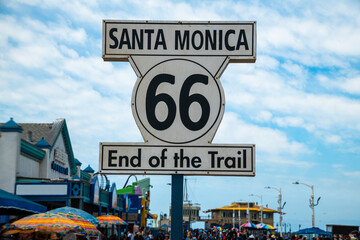Santa Monica 66 sign