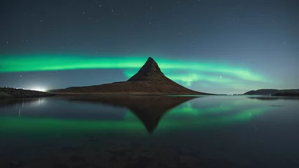 Photo sur Plexiglas Kirkjufell Kirkjufell Northern lights, Iceland