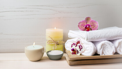 Obraz na płótnie Canvas beautiful spa composition on massage table in wellness center
