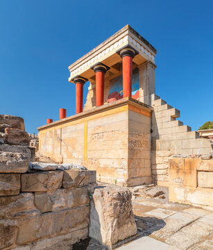 Palace of Minos, restored north entrance, ancient city of Knossos, Iraklion, Crete, Greek Islands