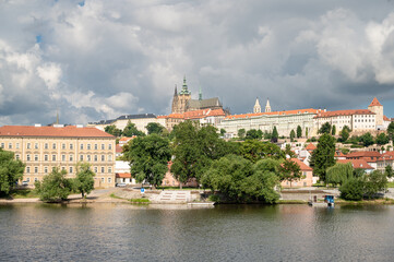 Fototapeta premium View of colorful old town and Prague castle with river Vltava, Czech Republic 