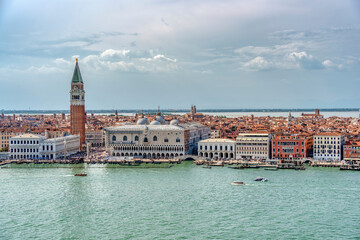 Fototapeta na wymiar View from above over the Grand Canal with Doge s Palace (Palazzo Ducale) and Colonna di San Marco in Venice