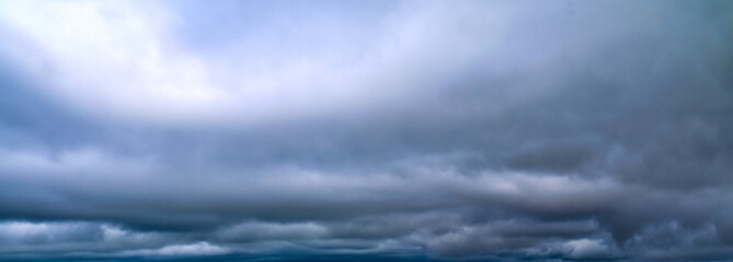 Stormy sky with low cloud cover after rain shot at 14 mm focal length