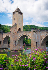 Fototapeta na wymiar Valentre of bridge- tour tourism in Cahors, France