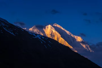Crédence de cuisine en verre imprimé Nanga Parbat Sunrise light Over Mountain Peaks in Hunza Valley, Pakistan