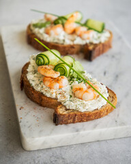shrimp sandwich