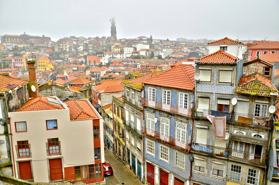 Houses in the parish of Se, in Porto, Portugal