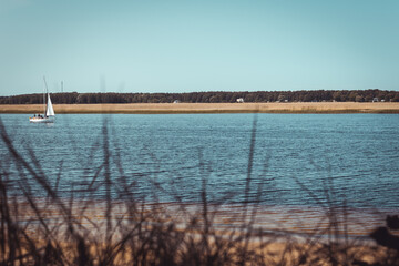 Obraz premium lake in the morning with a boat