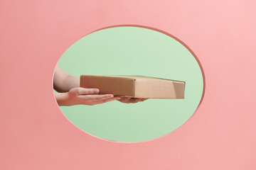 receiving package from courier to customer