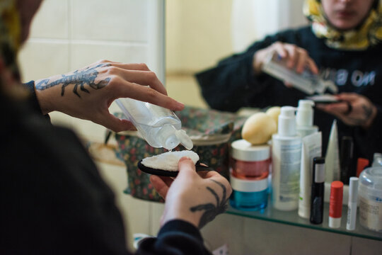 Reusable, sustainable cleansing pad