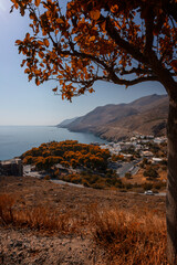 Widok z góry na morze i zatokę Krety, zwiedzanie greckiej wyspy - obrazy, fototapety, plakaty
