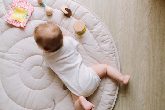 Baby first crawl