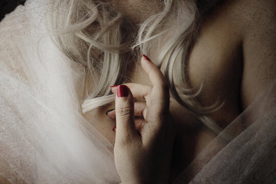 sensual mano 01