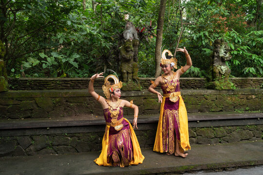 Traditional Balinese Dance Performers Outdoors