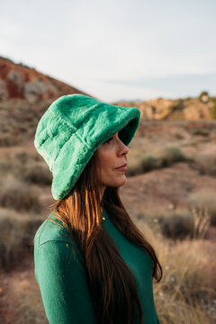Girl on green clothes