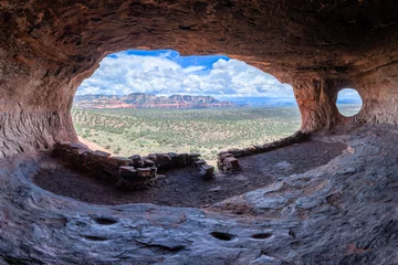 Zelfklevend Fotobehang The Shamans Cave Sedona Arizona © Ray