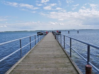 Fototapeta premium Seebrücke vo Dranske auf Rügen