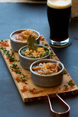 Comidas, platos. tapas. Entradas y picadas de restaurantes y bares Foto Producto