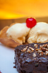 Brawnie con Helado