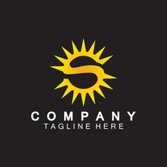 Fototapeta premium Letter S icon with Sun rays for Sun logo vector design template