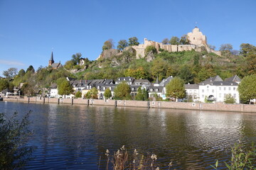 Saar und Burg Saarburg