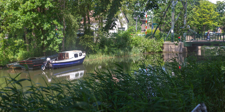 Netherlands, Holland, Amsterdam, Rokin, Zaanse, Schans, Monnickendam, Muiden, Muiderslot, Rotterdam, Jiburg, Hoorn, kasteel De Haar, fort Uitermeer, Naarden, Zunderdorp, Begijnhof, Zeedijk, travel