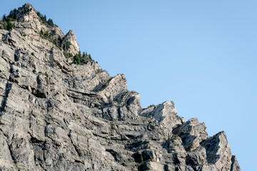 peaks of the mountains of utah