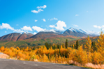 Beautiful Mountain peak in Alaska,USA . - obrazy, fototapety, plakaty