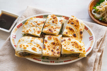 ホットサンドメーカーで作るニラ餃子