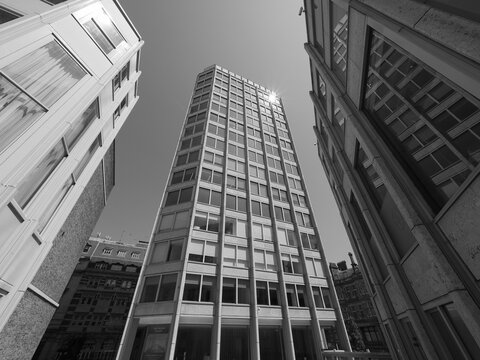 Economist Building in bw in London