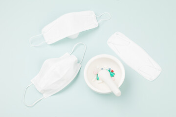 
A powder or crystalline drug that is agglomerated and pressed into a round disk or cone shape