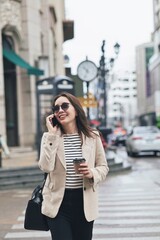 woman talking on the phone in the city