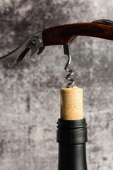 Detail of the cork and corkscrew when opening the wine