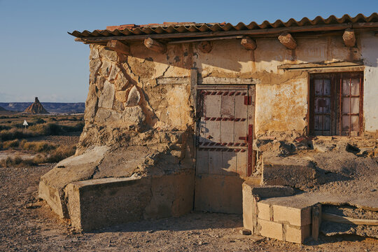 Maison dans le desert des Bardenas Reales