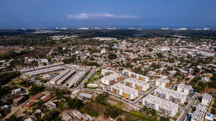 Fototapeta na wymiar Edificios, fraccionamiento de casas, Bahía de Banderas, Puerto Vallarta