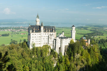 Fototapeta na wymiar castle in the green mountains