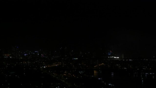 DA NANG DIFF fireworks in the city