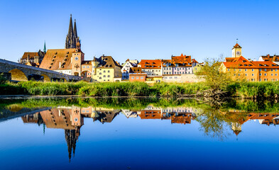 Obraz premium old town regensburg - bavaria