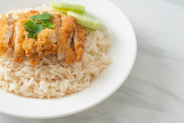 Steamed Rice with Fried Chicken or Hainanese Chicken Rice