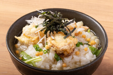 ホタテの天ぷらのだし茶漬け