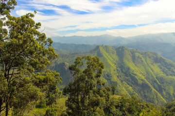 Naklejka premium Sri Lanka landscapes of Ella rock nature background. Ella, Sri Lanka