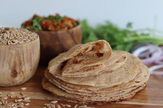 Khapli wheat roti served with baingan bharta.