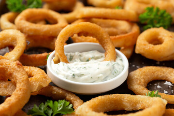 Crunchy Fried Battered onion rings with garlic sauce