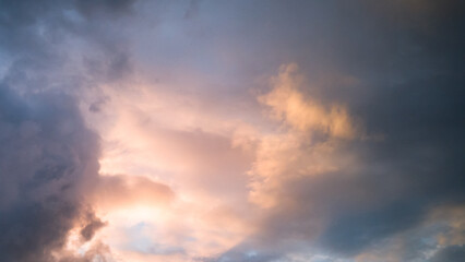 Naklejka na ściany i meble clouds at sunset