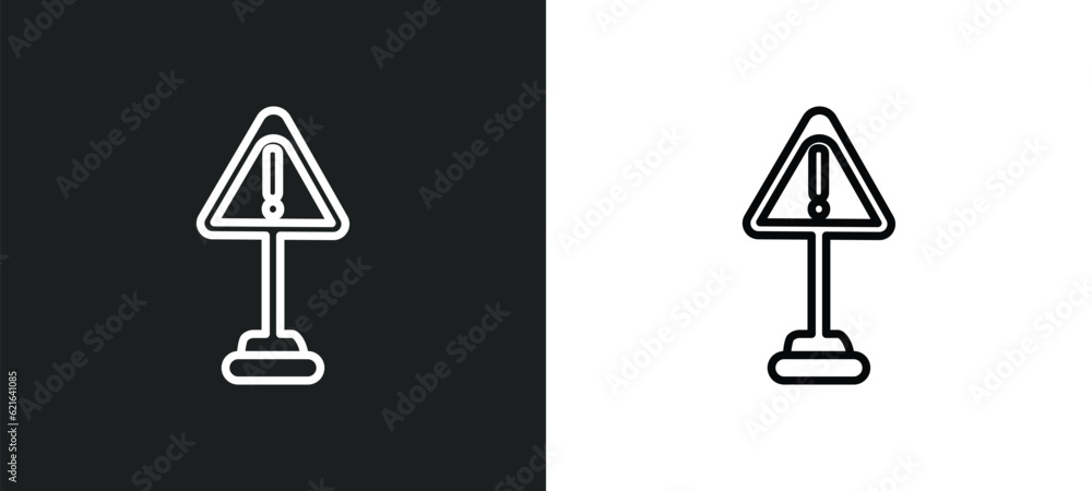 Aufkleber working outline icon in white and black colors. working flat vector icon from construction collectio