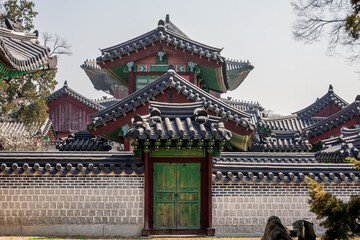 Seoul's popular landmarks in springtime