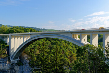 Pont à arc en Haute-Savoie