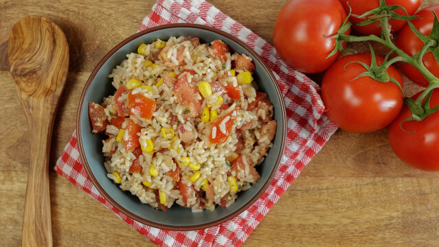 salade de riz froide, en gros plan	