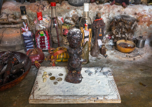 Benin, West Africa, Bonhicon, divination board used during a voodoo ceremony
