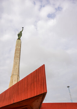 Benin, West Africa, Cotonou, red star square statue